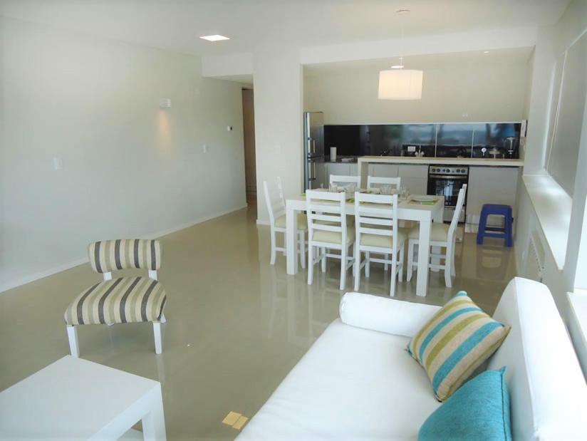 Hotel Tejas Rojas Villa Gesell Exterior foto